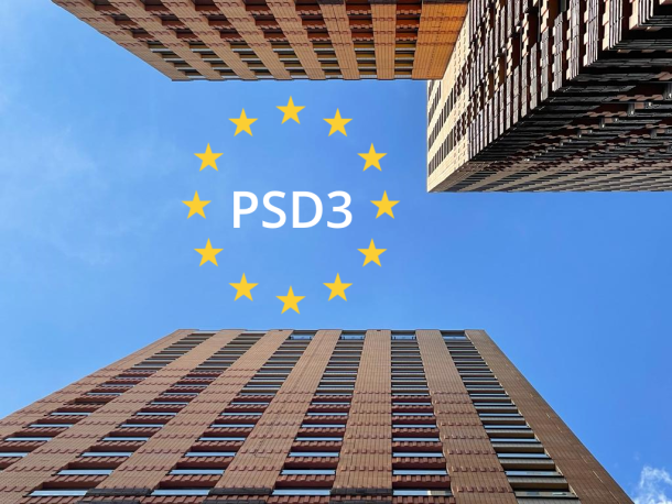 Vanaf de grond omhoog zicht op bankkantoren, sterrencirkel van Europa schittert met "PSD3" binnenin.